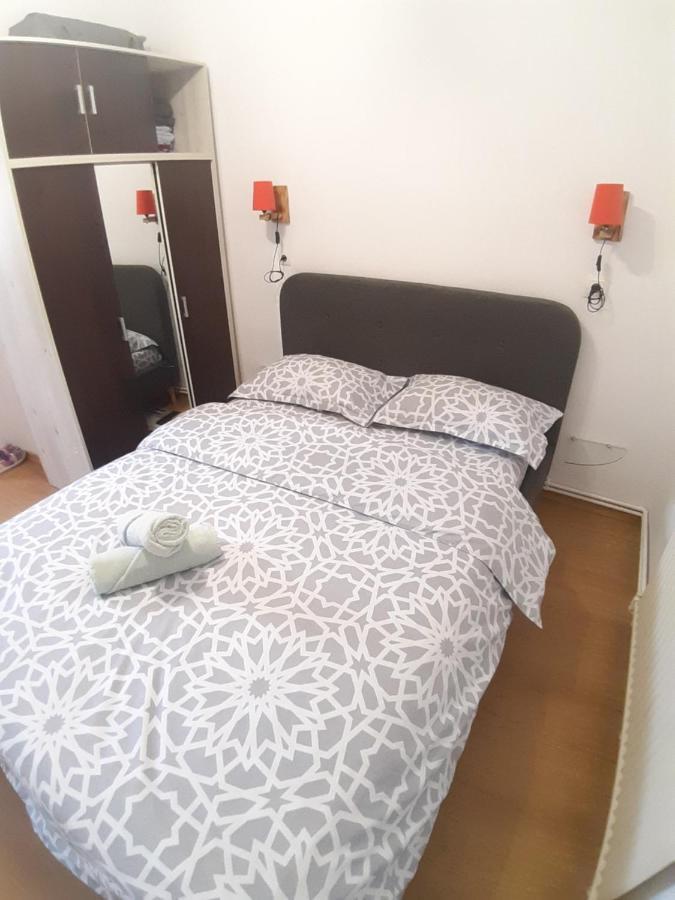 Apartmán Studio La Stefy Sibiu Exteriér fotografie